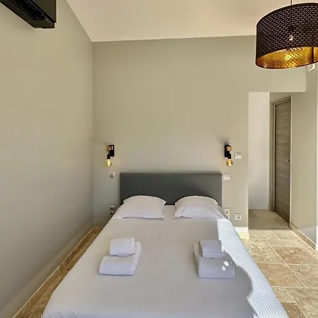Oasis Du Bouscat Holiday home Le Bouscat
